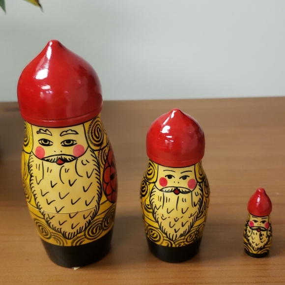 Russia Other - Vintage Russian Nesting Dolls